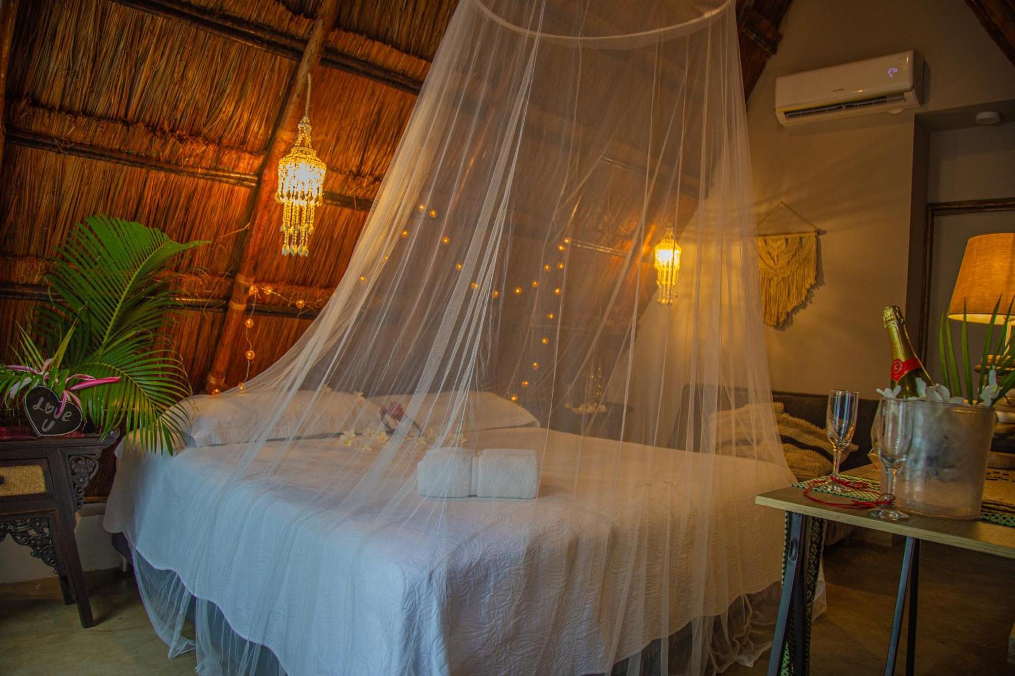 Namaste Beach Club & Hotel Playa de Punta Arena Ngoại thất bức ảnh